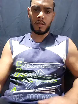 Snapshot of apolodiosgriego chatting on 03-11-26, 01:32 apolodiosgriego online show from 03-11-26, 01:32