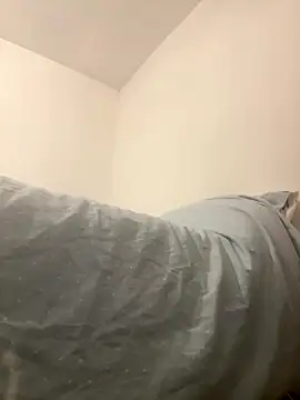 bigguy101 online show from 10-22-25, 04:23