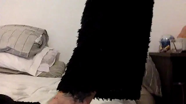 bigguy101 online show from 11-16-25, 08:08