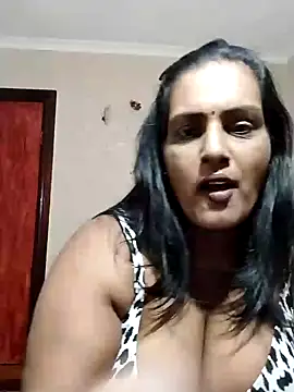 Snapshot of NWC4LYF chatting on 05-24-26, 10:42 NWC4LYF online show from 05-24-26, 10:42