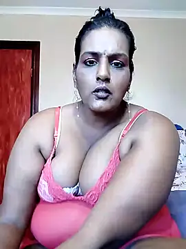 Snapshot of NWC4LYF chatting on 11-19-25, 07:52 NWC4LYF online show from 11-19-25, 07:52