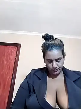 Snapshot of NWC4LYF chatting on 12-13-25, 08:04 NWC4LYF online show from 12-13-25, 08:04