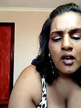 Snapshot of NWC4LYF chatting on 10-25-25, 07:07 NWC4LYF online show from 10-25-25, 07:07