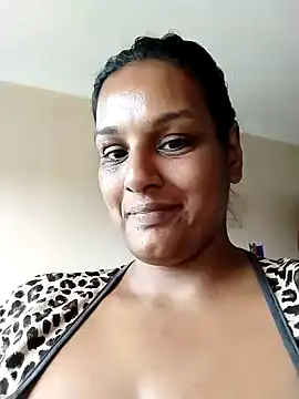 Snapshot of NWC4LYF chatting on 11-05-25, 05:54 NWC4LYF online show from 11-05-25, 05:54