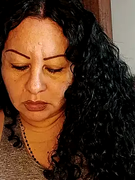 Snapshot of hazel_milf chatting on 02-26-25, 09:42 hazel milf online show from 02-26-25, 09:42