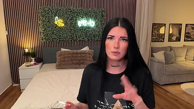 LizaRoxx online show from 03-17-26, 10:02