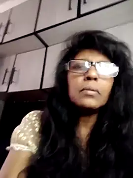Snapshot of MsAttitude chatting on 05-22-26, 11:19 MsAttitude online show from 05-22-26, 11:19