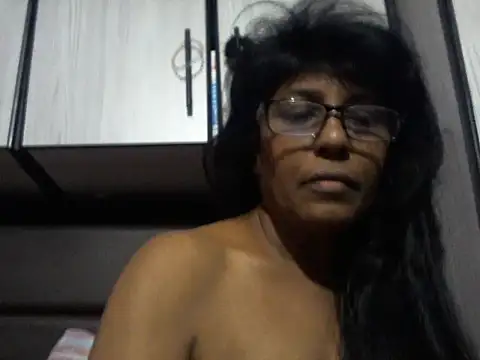 MsAttitude online show from 03-25-26, 05:51