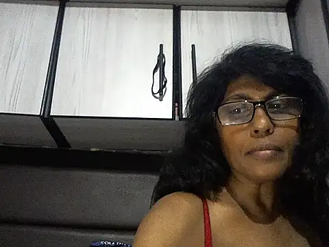 MsAttitude online show from 11-03-25, 06:07