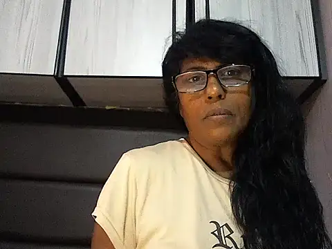 MsAttitude online show from 01-11-26, 12:56