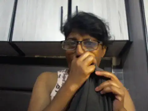 MsAttitude online show from 04-09-26, 07:58