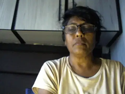 MsAttitude online show from 04-04-26, 08:54