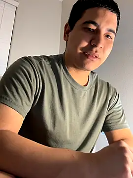 Snapshot of Ryan_Garcia_ chatting on 09-25-25, 04:40 Ryan Garcia  online show from 09-25-25, 04:40