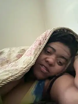 thick Queen33 online show from 12-06-24, 01:27