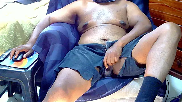 Snapshot of CharlesBlk79_ chatting on 02-13-26, 01:22 CharlesBlk79 online show from 02-13-26, 01:22