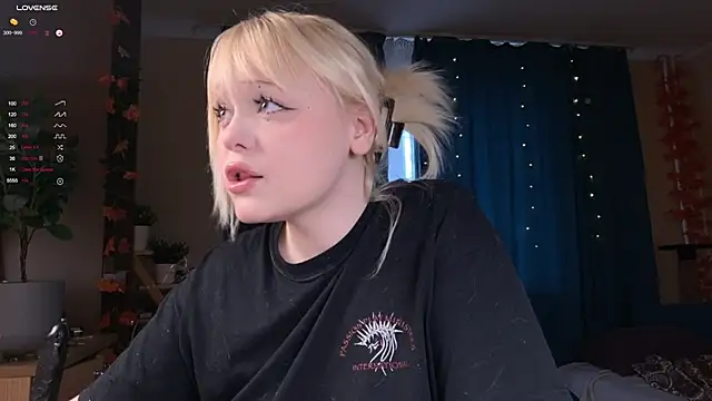 LisaLaas online show from 11-09-25, 08:51