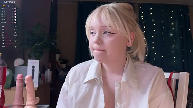 LisaLaas online show from 03-26-26, 10:07