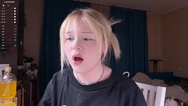 LisaLaas online show from 02-27-26, 07:35