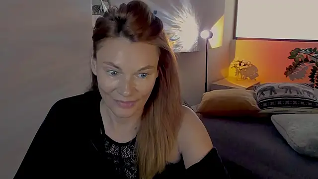 MistyBarnes online show from 05-09-26, 01:14