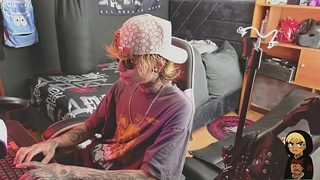 AcidMilo online show from 11-29-25, 05:24