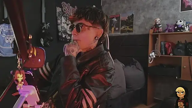 AcidMilo online show from 01-13-26, 03:49