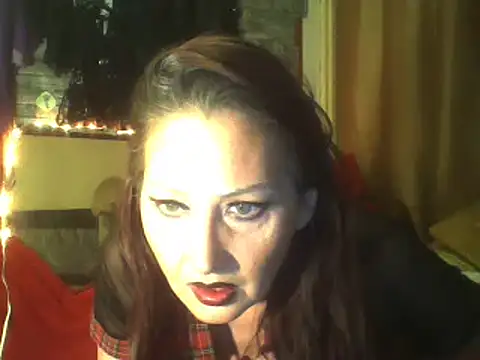 Snapshot of dominatrixredsonyja chatting on 03-16-25, 09:58 dominatrixredsonyja online show from 03-16-25, 09:58
