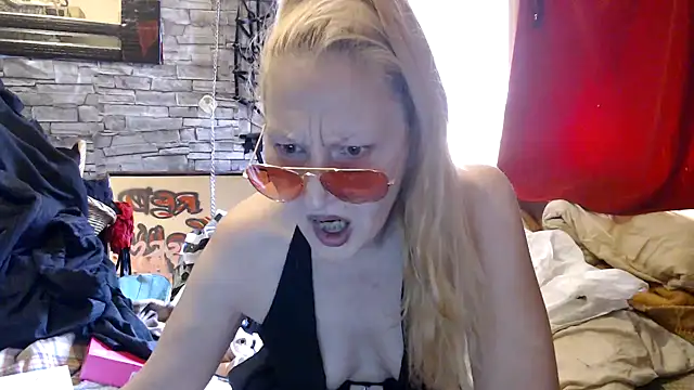 dominatrixredsonyja online show from 08-07-26, 01:06