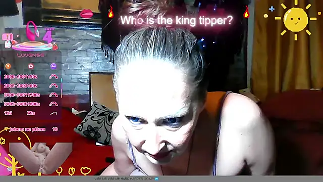 Snapshot of dominatrixredsonyja chatting on 09-18-25, 02:25 dominatrixredsonyja online show from 09-18-25, 02:25