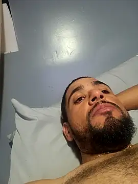 ositomanzo online show from 10-19-25, 04:04