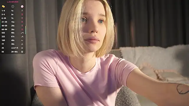 StasyGriffin online show from 10-28-25, 11:20