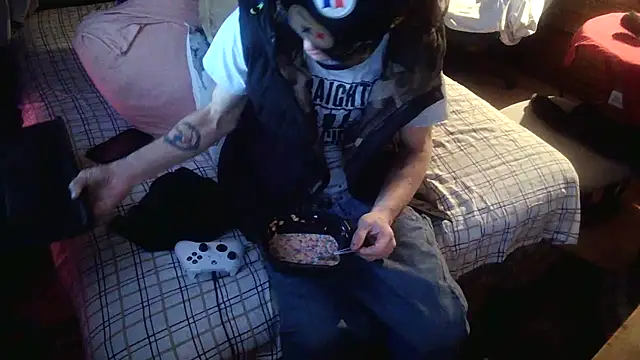 Snapshot of xxxTony999 chatting on 01-23-25, 04:30 xxxTony999 online show from 01-23-25, 04:30