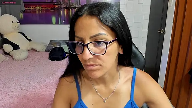 alma blue online show from 03-23-26, 10:42