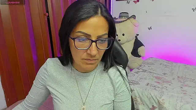 alma blue online show from 11-04-25, 11:08