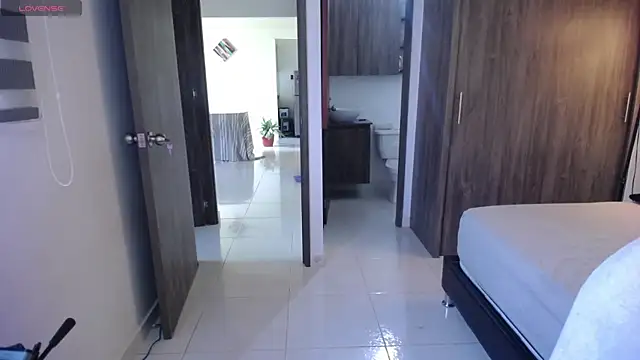 amyharlow 1 online show from 04-10-26, 02:02