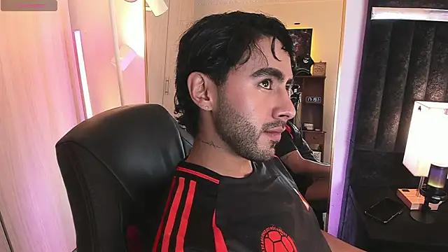 ItsMeEros online show from 06-17-26, 10:19