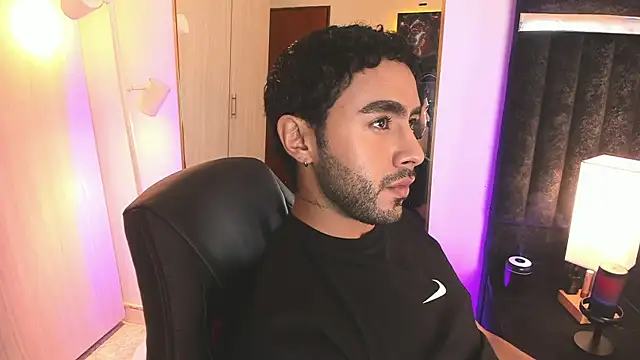 ItsMeEros online show from 02-08-26, 09:56