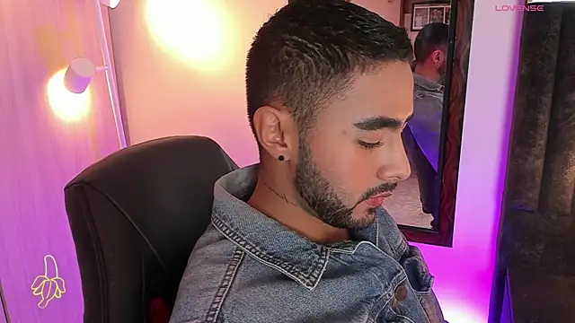 ItsMeEros online show from 11-13-25, 11:30