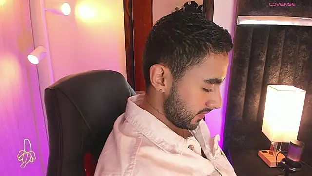 ItsMeEros online show from 11-27-25, 10:43