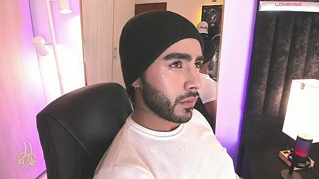 ItsMeEros online show from 03-26-26, 10:18