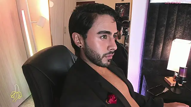 Snapshot of ItsMeEros chatting on 04-27-26, 11:14 ItsMeEros online show from 04-27-26, 11:14