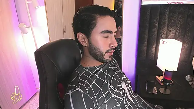 ItsMeEros online show from 03-24-26, 09:59