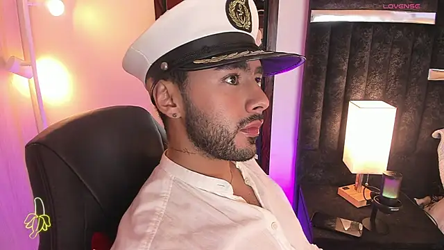 ItsMeEros online show from 11-26-25, 10:32