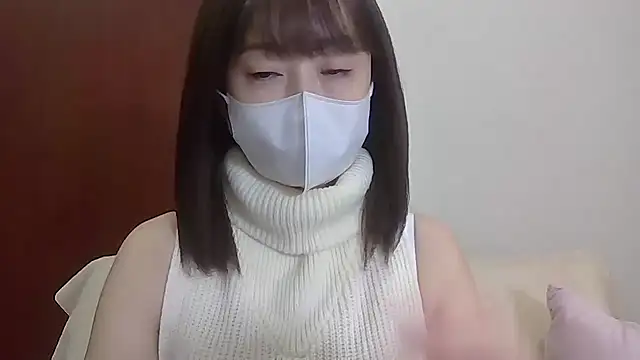 Snapshot of aoi2011 chatting on 12-12-24, 01:17 aoi2011 online show from 12-12-24, 01:17