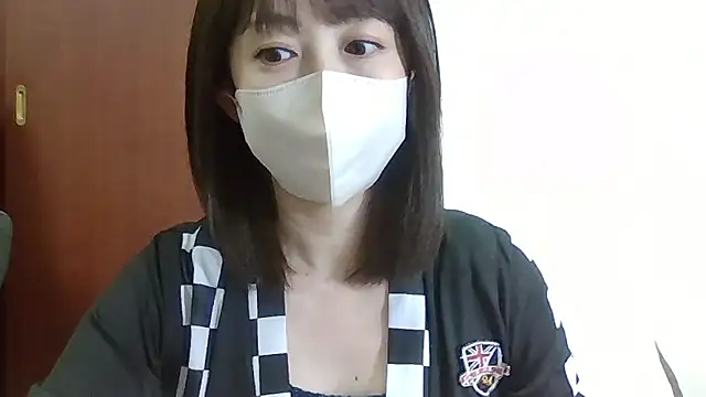 Snapshot of aoi2011 chatting on 04-13-26, 01:15 aoi2011 online show from 04-13-26, 01:15