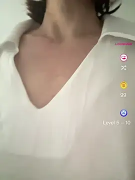 Snapshot of fuckable_milf chatting on 06-04-26, 07:13 fuckable milf online show from 06-04-26, 07:13