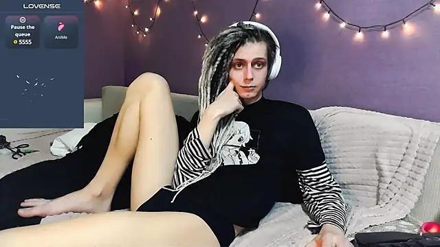 Littlepinkcat online show from 03-17-25, 07:48