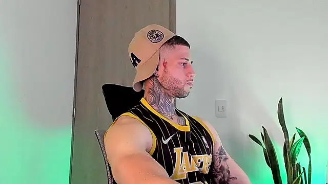  jamesleandros1 online show from 03-08-26, 02:59