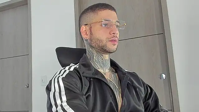  jamesleandros1 online show from 09-08-25, 05:12