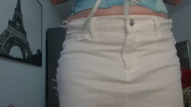 AnnaBellaLuckyXOXO online show from 12-17-25, 11:37