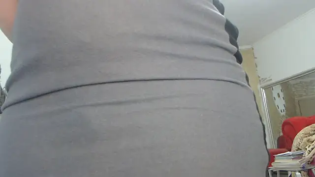 AnnaBellaLuckyXOXO online show from 12-05-25, 12:59